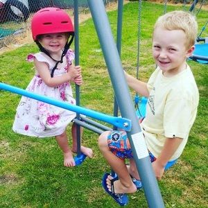 Meet your Posher, Laura